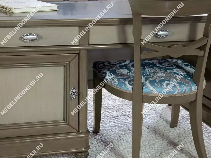 Стол письменный "Бурбон" Оливковый BJ850  купить в интернет магазине Мебель из массива. Звоните +7 495 961-63-63 Письменные столы из массива дерева