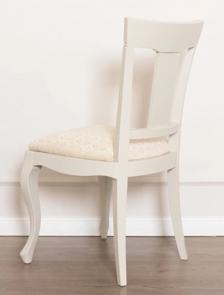 Стул Vainilla/3 640  купить в интернет магазине Мебель из массива. Звоните +7 495 961-63-63 Гостиные